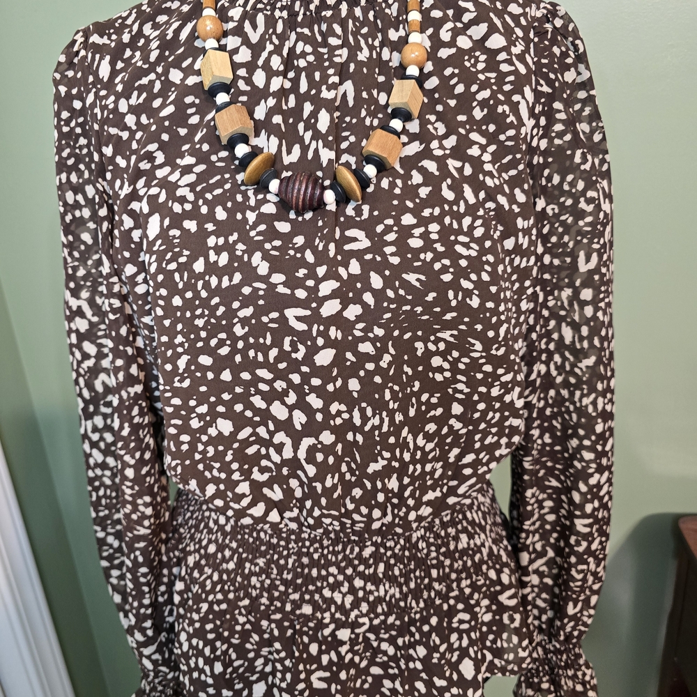 Japna Brown and White Top